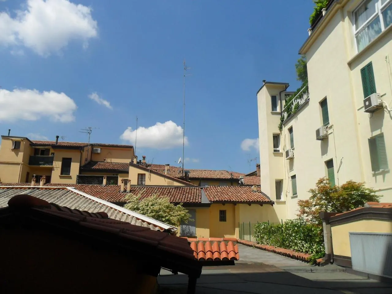 Studio In The Old Town Int. 10 Apartment Bologna Italy