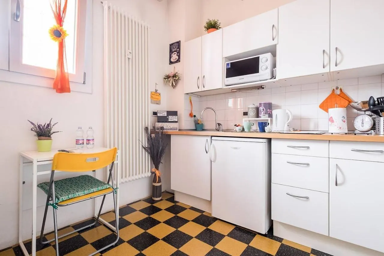 Studio In The Old Town Int. 10 Apartment Bologna
