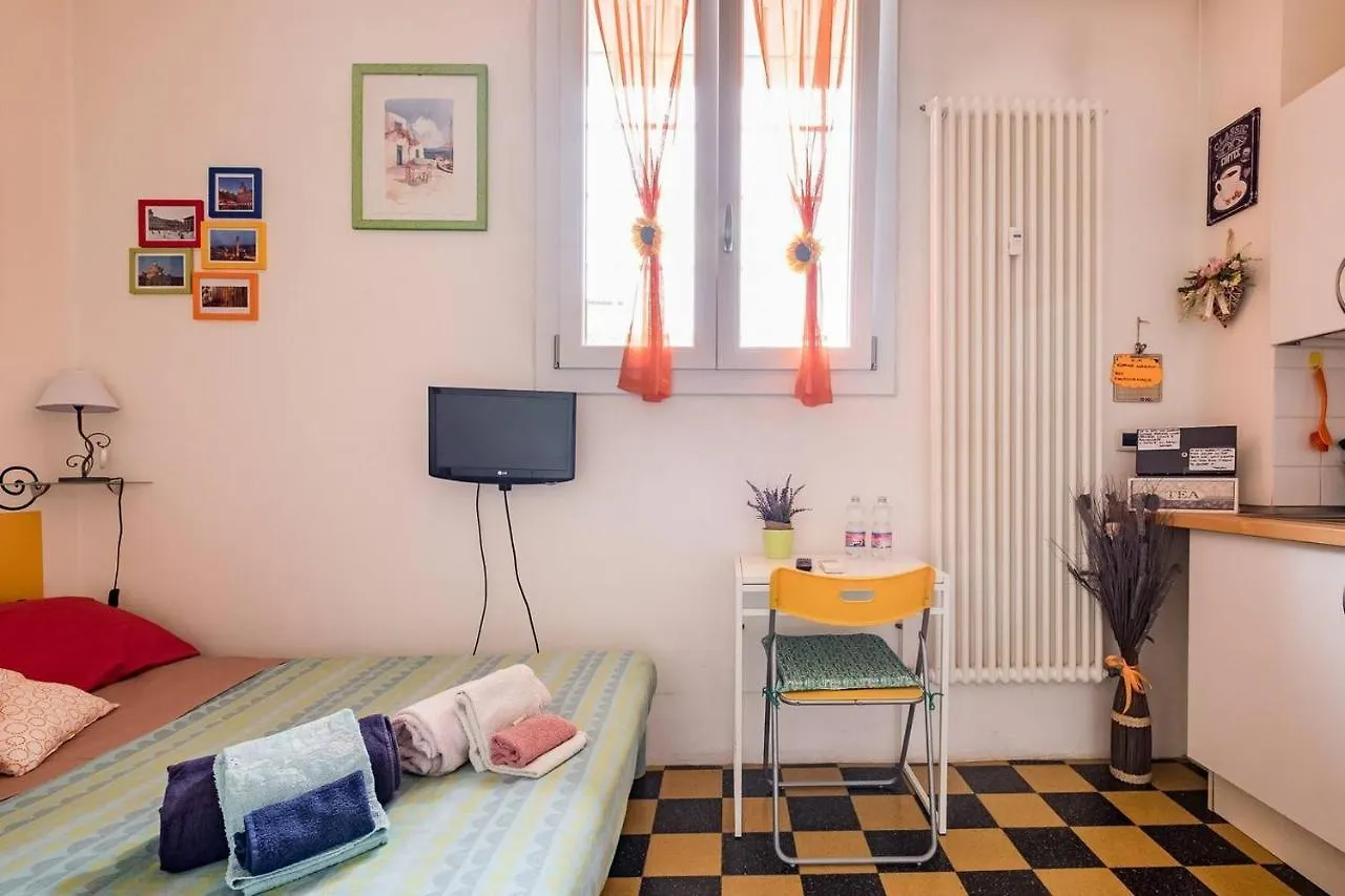 Studio In The Old Town Int. 10 Apartment Bologna