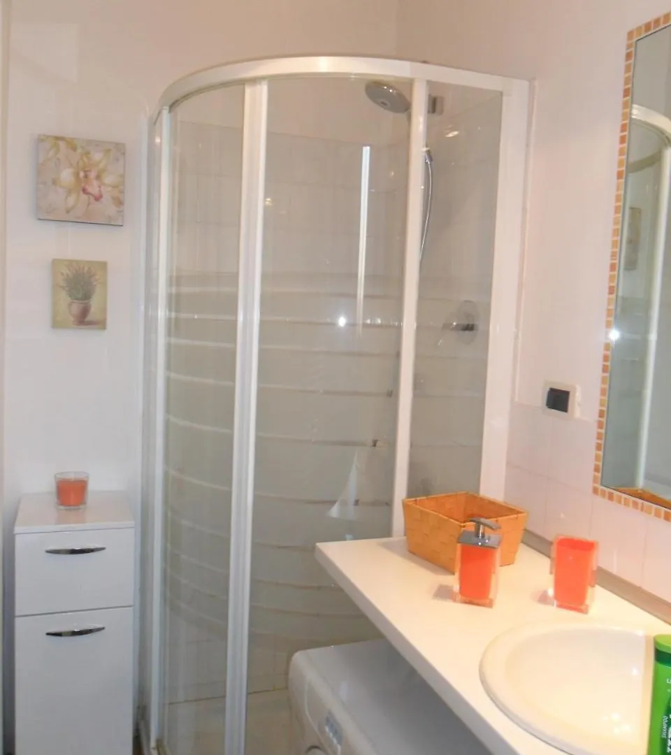 Studio In The Old Town Int. 10 Apartment Bologna 0*,  Italy